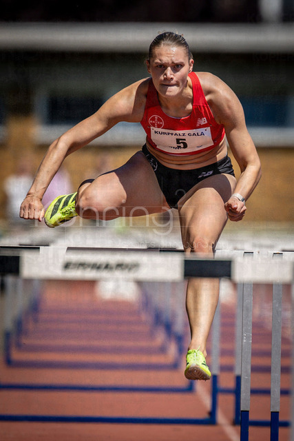 B&amp;S Kurpfalz Gala; Weinheim, 23.05.2026 | WEINHEIM, GERMANY - MAY 24: Franziska Schuster (GER/TSV Bayer o4 Leverkusen)  during the B&amp;S Kurpfalz Gala am 23.05.2026 at the  Sepp-Herberger-Stadium in Weinheim (Baden-Wuerttemberg / Germany).