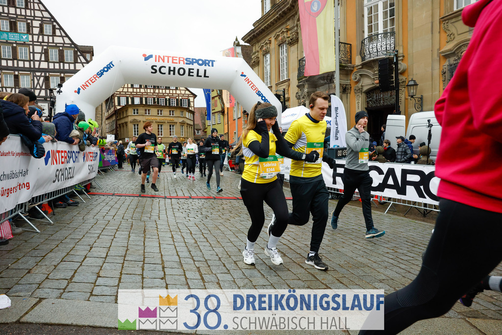 5km Roewisch Wohnbau Cup | 3 Koenigslauf 2024 5km Roewisch Wohnbau Cup - Realisiert mit Pictrs.com