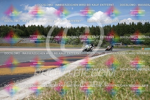 2016-07-01-PBK-4072 | Sportfotografie; SlowMotion; Video; Rennstrecke; Hafeneger; RSE; Speer; Trackday; Motorsportarena; Hockenheimring; Brno; Most; Barcelona; Valencia, Benny; Kaetzmer;