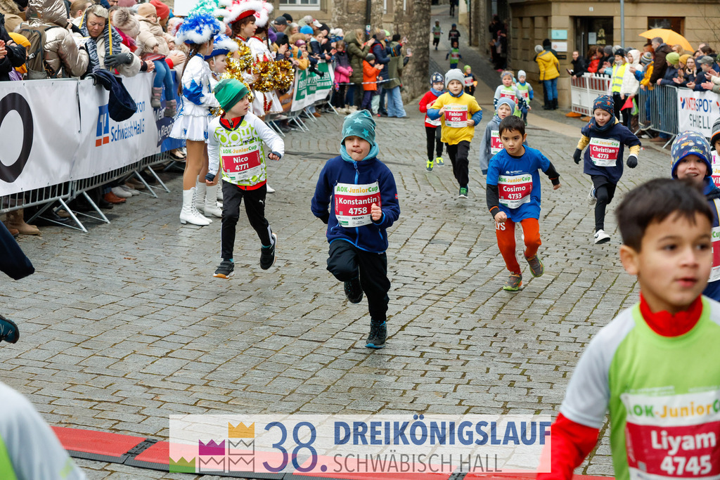 400m AOK Junior Cup | 3 Koenigslauf 2024 400m AOK Junior Cup - Realisiert mit Pictrs.com