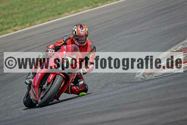 spof8710 | Professionelle Fotos von Sportveranstaltungen, aber auch Hochzeiten und anderen Events. - Realisiert mit Pictrs.com