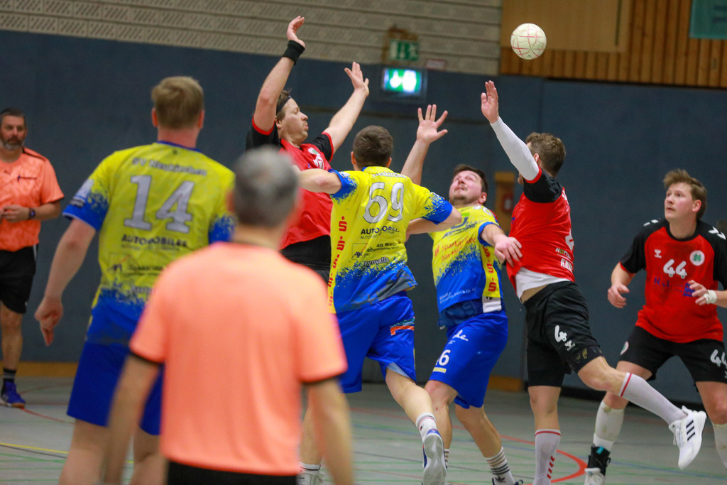 SVN_RWO_170126_100 | Bildergalerie von Sport-Ereignissen aber auch von weiteren spannenden Dingen - nicht nur vom Niederrhein. In Anlehnung an den bekannten Spruch von Hanns Dieter Hüsch heißt das Motto: "Niederrhein ist überall".  - Realisiert mit Pictrs.com