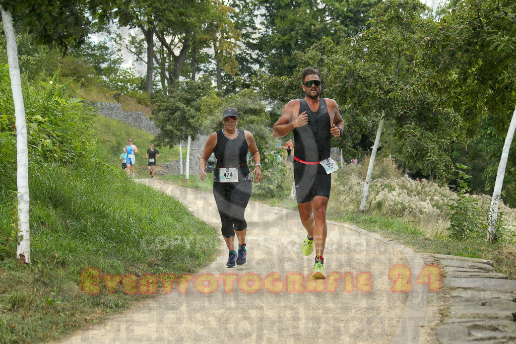 250824_1421_EX1_5924 | Sportfotografie im Rhein-Sieg Kreis, Köln, Bonn, NRW, Rheinland Pfalz, Hessen, etc. Unser Tätigkeitsfeld umfasst den Laufsport vom Volkslauf über den Marathon, Duathlon, Triathon bis zum Ultralauf wie Kölnpfad Ultra oder Schindertrail.