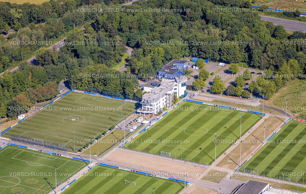 Gelsenkirchen220801566Buer | Luftbild, Trainingsplätze der VELTINS-Arena, Bundesligastadion des Fußballvereins FC Schalke 04, Erle, Gelsenkirchen, Ruhrgebiet, Nordrhein-Westfalen, Deutschland