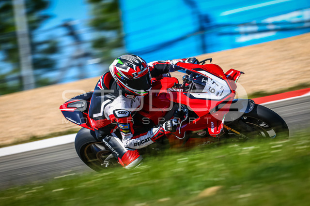 0067-260526NBR-022_67 | Deine Full-Service-Agentur für ✔️Videoproduktionen und ✔️Motorsportfotografie Jetzt Angebot anfragen!