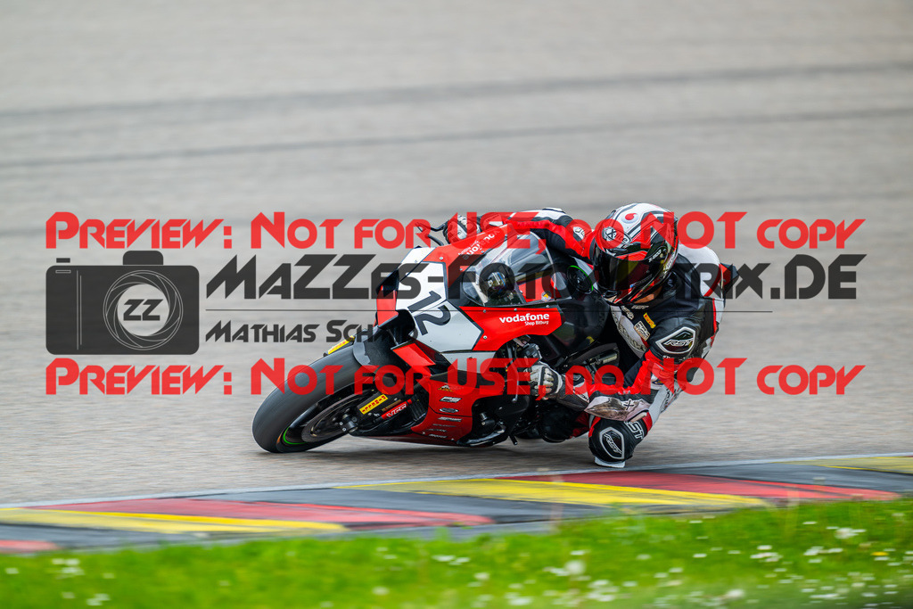 MaZZes_FotoMatrix_240504_6007705_3204 | STK1000