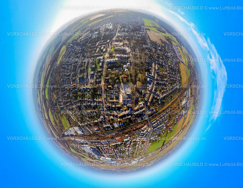 Holzwickede240190012Rathaus | Luftbild, Ortsansicht Wohngebiet City mit Rathaus, Marktplatz und evang. Kirche am Markt, Hauptbahnhof Hbf, Erdkugel, Fisheye Aufnahme, Fischaugen Aufnahme, 360 Grad Aufnahme, tiny world, little planet, fisheye Bild, , Holzwickede, Ruhrgebiet, Nordrhein-Westfalen, Deutschland