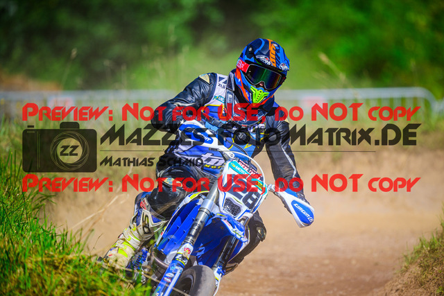 MaZZes_FotoMatrix_240816_6007705_5838 | UE40