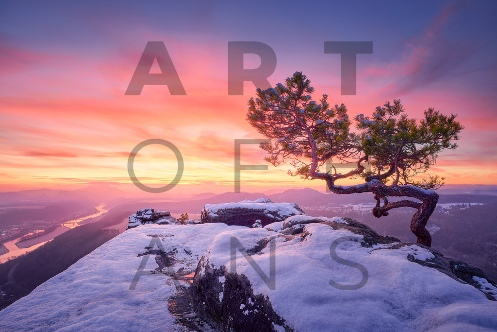 Ein Hans Fineart Original | Entdecke die Kunst von Hans Fineart - Fotografien für dein Zuhause. Verwandle deine Wände mit einzigartigen Kunstwerken und bringe die Schönheit der Welt in dein Leben. Bestelle jetzt und schaffe einen Ort der Inspiration und Eleganz.