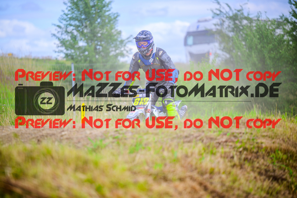 MaZZes_FotoMatrix_240713_6021986_8278 | S2