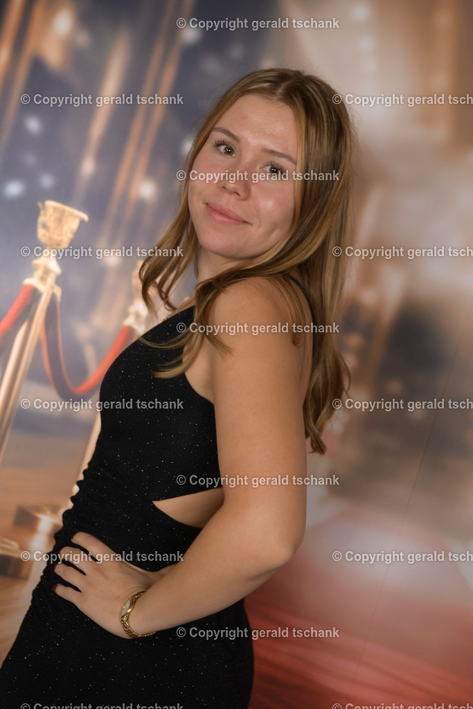 MT1_4766 | Wählen Sie hier bitte Ihr bestes Foto aus, mit diesem Bild wird Ihr Set produziert. Sollten Sie kein Bild wählen oder mehrere suchen wir das Beste aus!