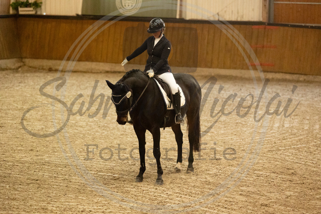 994A3335 | sabrinanicolaifotografie - Realisiert mit Pictrs.com