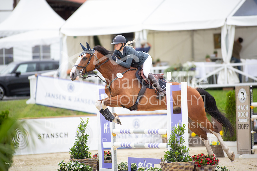 230729_BHO_StilA_2_-FS046 | Deine schönsten Turniermomente als professionelle Fotos! Entdecke hochwertige Pferdesport-Fotografie im Online-Shop. Jetzt Fotos finden & bestellen!