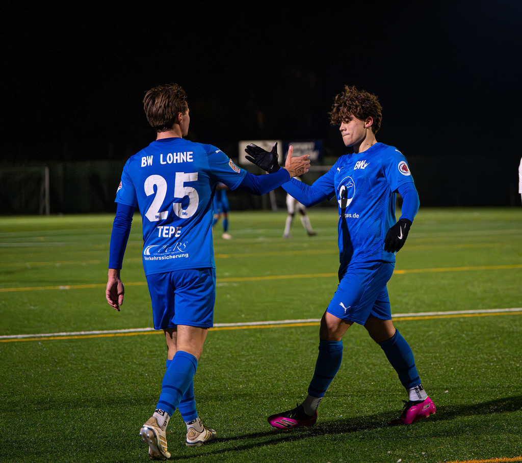 Fußball I Herren I Saison 2025-2026 I Freundschaftsspiel I BW Lohne - TuS Bersenbrück I 2783 | jns.sportfotos - Realisiert mit Pictrs.com