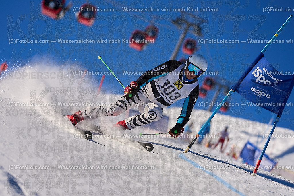 ALP3202_MASTERS-Cup_GS-B Herrn_Feldmaier Heinz | (C)FotoLois.com, Alois Spandl. FIS Masters-Cup Wildschönau, Giant Slalom auf der Piste Schatzberg GS, Siegerehrung auf dem Dorfplatz Niederau, Sa 13. Januar 2024.