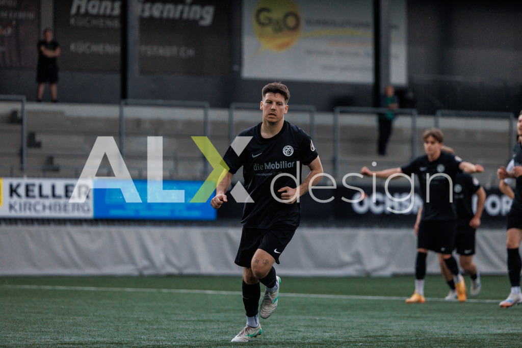 Fussball I Herren I Saison 2025-2026 I 2. Liga Interregional – Gruppe 5 I 17. Spieltag I FC Wil 1900 II - FC Seefeld Zürich I 11.04.2026 | 18 Xeno Fresneda (CH) (FC Seefeld Zürich) – Offensives Mittelfeld - Realisiert mit Pictrs.com