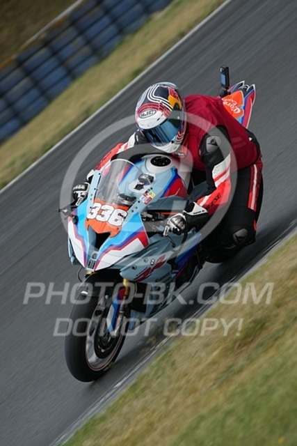 2024_08_17_PBK_35444 | Sportfotografie; SlowMotion; Video; Rennstrecke; Hafeneger; Speer; Racing; RSE; BMW; CBO; Trackday; Motorsportarena; Hockenheimring; Brno; Most; Barcelona; Valencia