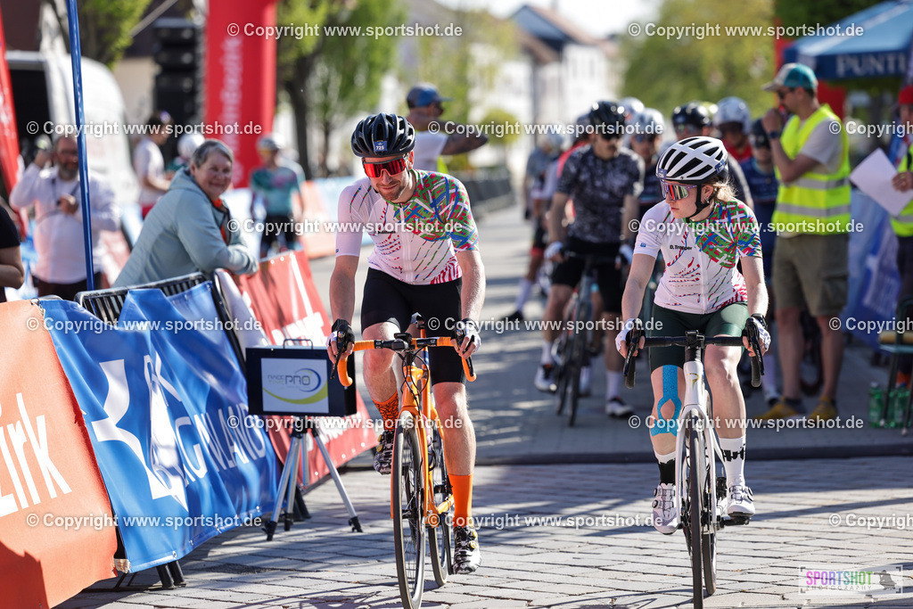 202_VJ__5776 | Neusiedlersee Radmarathon 2026@sportshot_your_pictrs #yourpictures#roadtowm2029 #nrm #neusiedlerseeradmarathon #neusiedlersee #neusiedlerseetourismus #burgenland #mörbisch #nrm26 #burgenlandtourismus #voglundco #poweredbyburgenlandtourismus #radsport #rad #marathon #ucigranfondo #visitburgenland #ucigranfondoworldseries