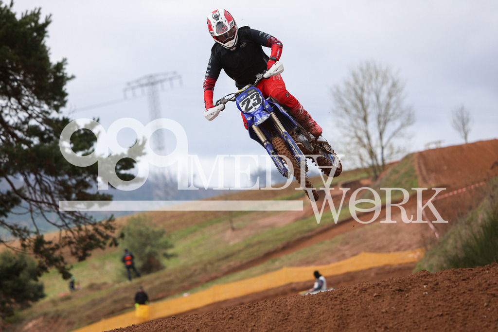 5E6A7865 | 989 MEDIAWORK