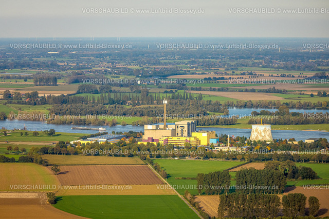 Kalkar241014348 | Luftbild, Kalkar Wunderland, Energy Factory am Fluss Rhein, Familienpark mit Events wie Achterbahn und Wildwasserbahn und Fahrgeschäften, Hotel, Kongresszentrum, Gastronomie, Hönnepel, Kalkar, Niederrhein, Nordrhein-Westfalen, Deutschland