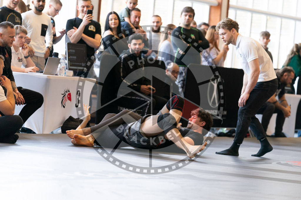 20250329PBB0702 | Fighters compete during the International Luta Livre (ILLCS) Germany IX Spring 2025 Competition spring on March 29, 2025 in Hannover, Germany.© Chiara Dazi