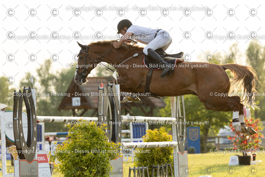 CL5A1542 | Emilia Reinking Fotografie - Realisiert mit Pictrs.com