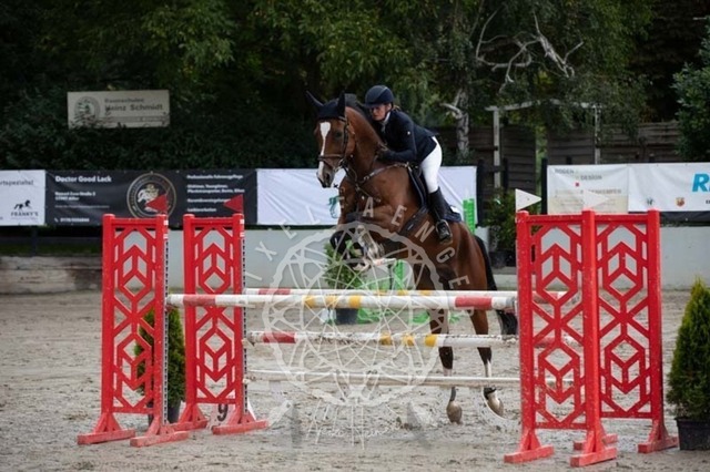 2B4A3449 | pixelfaenger - Realisiert mit Pictrs.com