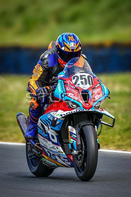 0250-250505_OSL-003_250 | Deine Full-Service-Agentur für ✔️Videoproduktionen und ✔️Motorsportfotografie Jetzt Angebot anfragen!