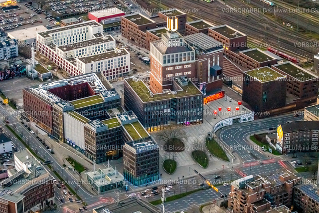 Dortmund230102662 | Luftbild, Dortmunder U - Zentrum für Kunst und Kreativität, Neubau Studenten Wohnanlage am Emil-Moog-Platz und Ritterstraße, HotelNeubau Moxy und Residence Inn an der Emil-Schumacher-Straße Ecke Rheinische Straße, Dorstfelder Brücke, Dortmund, Ruhrgebiet, Nordrhein-Westfalen, Deutschland