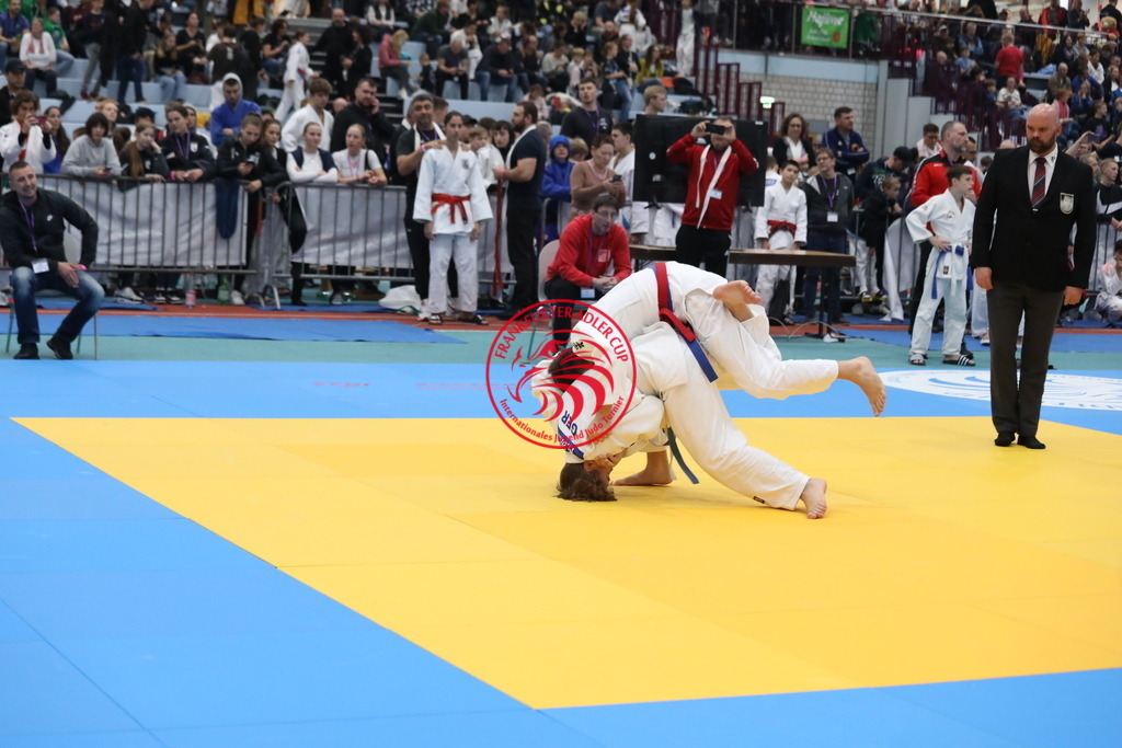 1J7A3580 | Fotos vom Adler Cup - Pictures from Adler Cup

Hier findet Ihr alle Eindrücke und großen Momente der Adler Cup Wochenenden. Here you will find all impressions and great moments of the Adler Cup weekends. - Realisiert mit Pictrs.com