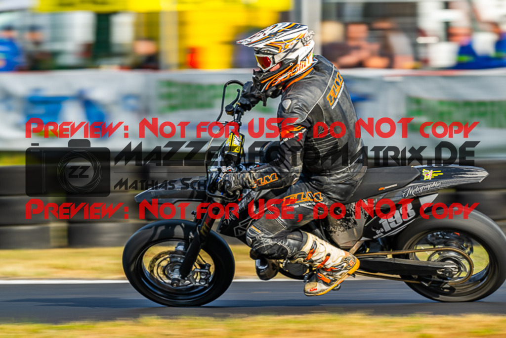 MaZZes_FotoMatrix_230701_6171 | S4