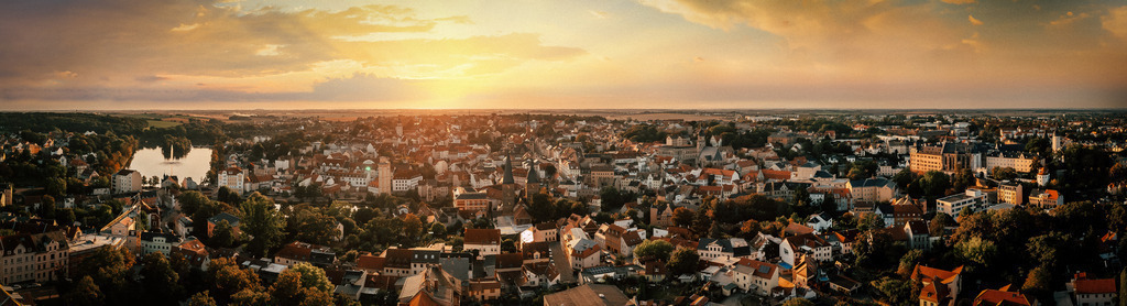 DJI_0592-Pano-3 | Hochwertige Drucke aus deiner Stadt. Ob auf Leinwand, Acrlylglas, Alu-Dibond, Gallery Print als Poster oder Tapete. Wir zeigen dir deine Stadt von seiner schönsten Seite. 