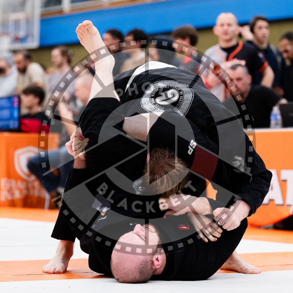 20251122PBB13972 | Athletes compete during the Grappling Industries Berlin Jiu-Jitsu and Grappling Championship, on November 22, 2025 in Berlin, Germany. © photoblackbelt