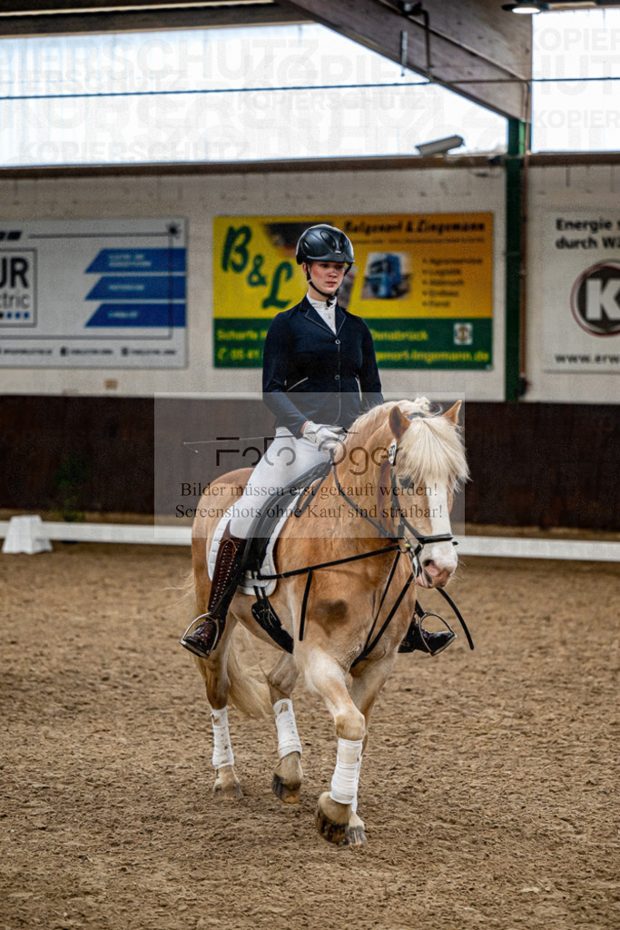 20240310-DOS_1106 | Entdecke hochwertige Reitturnierfotos von Foto Oger. Professionell, emotional und authentisch – jetzt Lieblingsmomente im Shop bestellen.Deutschlandweite Turnierfotografie. - Realisiert mit Pictrs.com