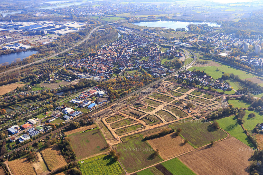 Luftbild: Neubaugebiet Niederwiesen Pau.l-Klee-Ring in Wörth am Rhein im Bundesland Rheinland-Pfalz in Deutschland. Foto: IMG_075768.jpg vom 02.11.2014 durch Werner Riehm/FLY-FOTO.de