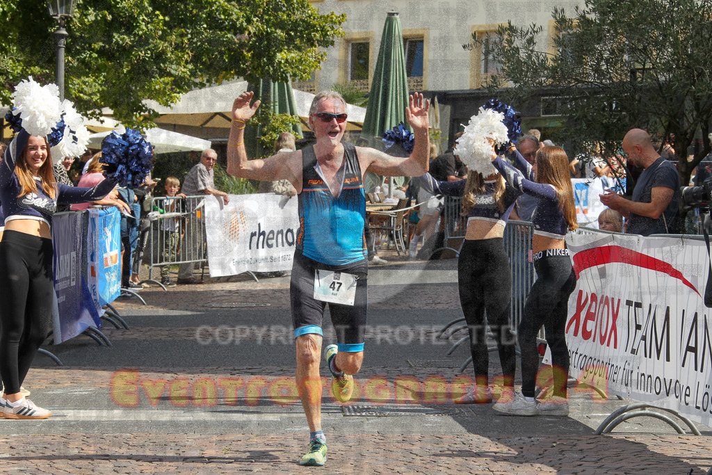 250824_1243_EV4_9424 | Sportfotografie im Rhein-Sieg Kreis, Köln, Bonn, NRW, Rheinland Pfalz, Hessen, etc. Unser Tätigkeitsfeld umfasst den Laufsport vom Volkslauf über den Marathon, Duathlon, Triathon bis zum Ultralauf wie Kölnpfad Ultra oder Schindertrail.