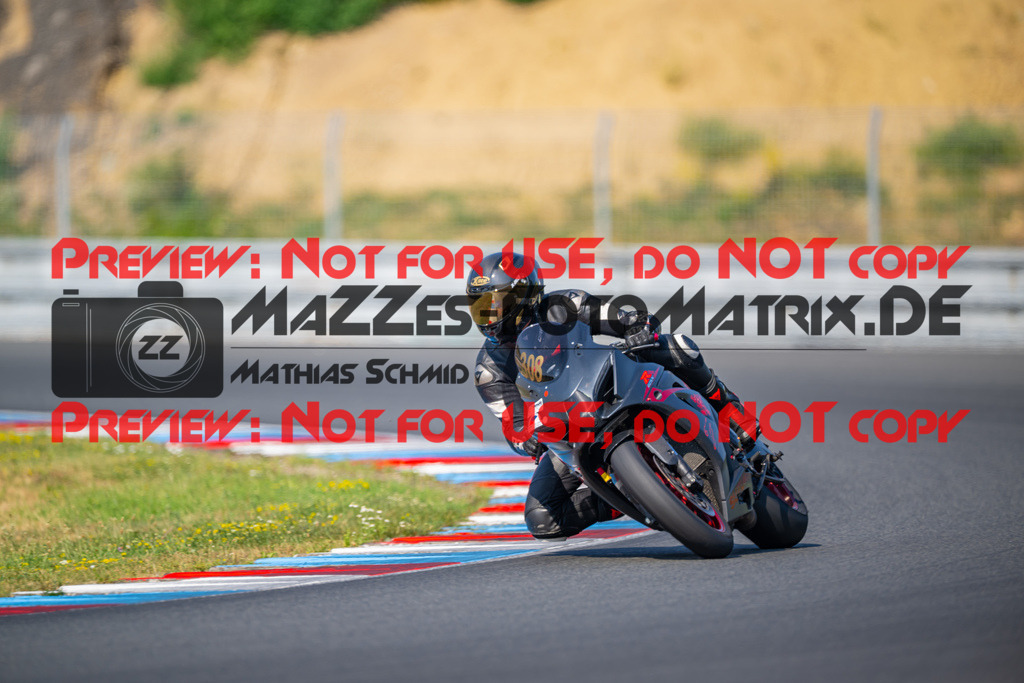 MaZZes-Fotomatrix-20260805-522657 | OPEN