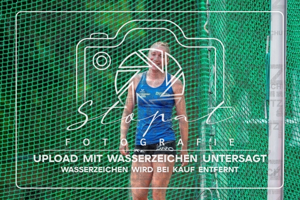 KMHK-1051 | Svea Funck (TV Jahn Walsrode (NI)) bei den Kreismeisterschaften Leichtathletik-Wurf Heidekreis 2026 im Boehmewaldstadion, Soltau (Simon Paul Stopat) - Realisiert mit Pictrs.com