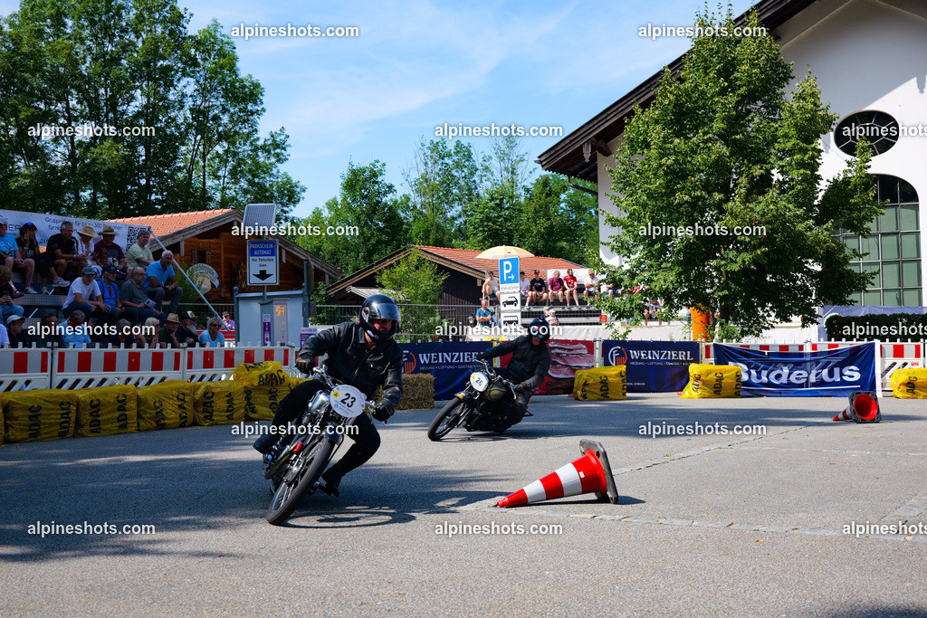 P1014888 | Erleben Sie atemberaubende, hochqualitative Fotos Ihrer Fahrt entlang der malerischen Alpenstraßen. Besuchen Sie alpineshots.com, um professionelle Aufnahmen Ihrer unvergesslichen Reise zu finden und zu kaufen - Realisiert mit Pictrs.com