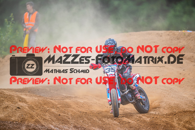 MaZZes_FotoMatrix_220528_8135 | Fotograf Mathias Schmid
Sportfotograf,
Eventfotograf,
Hochzeitsfotograf,
Portraitfotograf