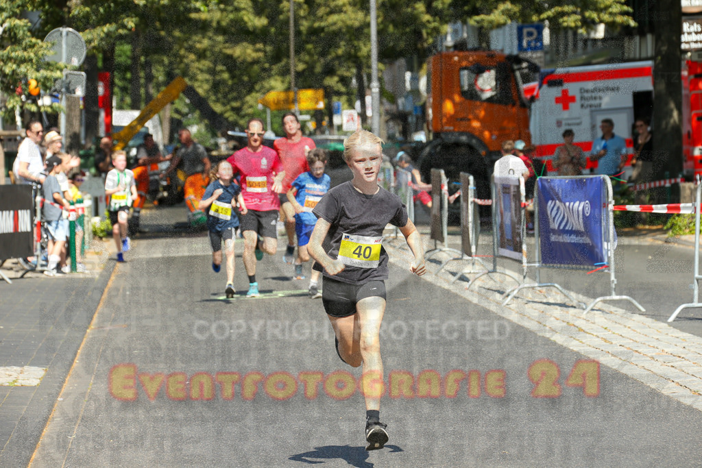 250621_1045_EX1_2412 | Sportfotografie im Rhein-Sieg Kreis, Köln, Bonn, NRW, Rheinland Pfalz, Hessen, etc. Unser Tätigkeitsfeld umfasst den Laufsport vom Volkslauf über den Marathon, Duathlon, Triathon bis zum Ultralauf wie Kölnpfad Ultra oder Schindertrail.
