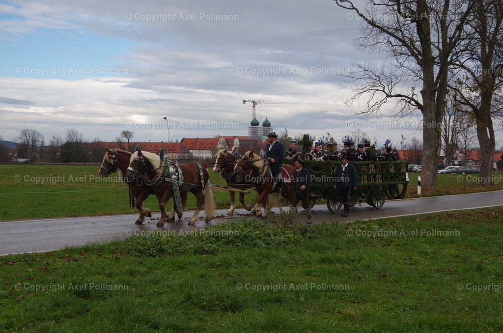 IMGP0103 | fotografiert von Axel PollmannLeonhardi Wallfahrt Benediktbeuern und Murnau, Fronleichnam, Fasching, Landschaft im Loisachtal und Benediktbeuern  - Realisiert mit Pictrs.com