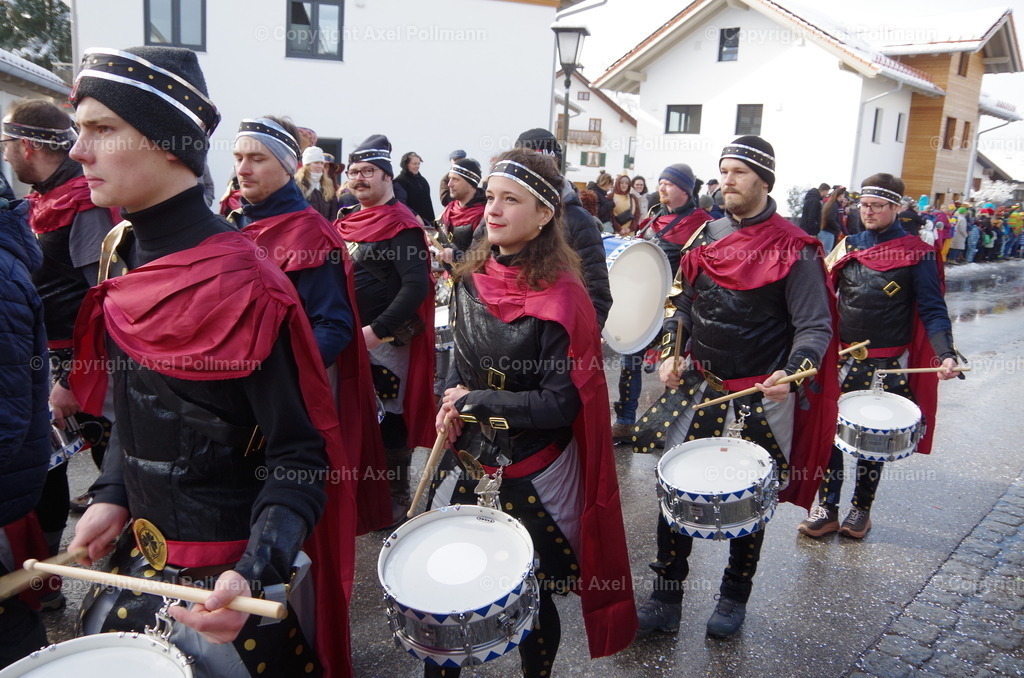 IMGP2494 | fotografiert von Axel PollmannLeonhardi Wallfahrt Benediktbeuern und Murnau, Fronleichnam, Fasching, Landschaft im Loisachtal und Benediktbeuern  - Realisiert mit Pictrs.com