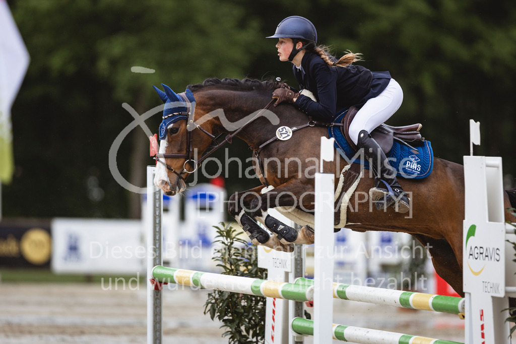 240504_PonyTrophy-131 | Deine schönsten Turniermomente als professionelle Fotos! Entdecke hochwertige Pferdesport-Fotografie im Online-Shop. Jetzt Fotos finden & bestellen!