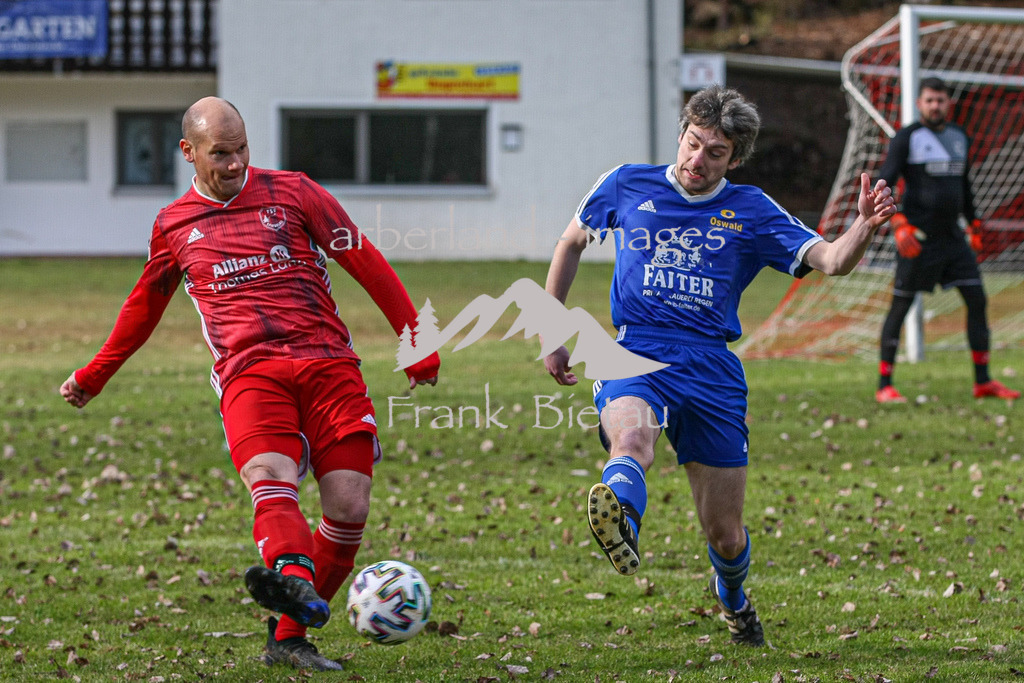 993T5858 | re. Stehan Strassner