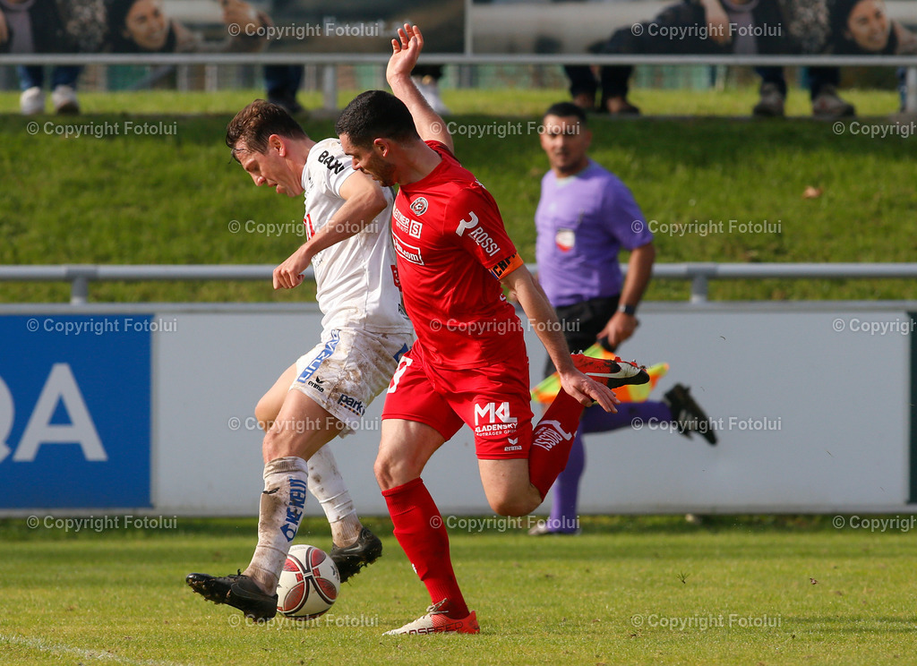 A_LUI_301022_32 | SPORT FUSSBALL LANDESLIGA OST ST.MAGDALENA-DONAU LINZ 30.OKT.2022 IM BILD: MARKUS BOYER (MAGDALENA) UND ROMAN HINTERSTEINER (DONAU) FOTO:FOTOLUI
