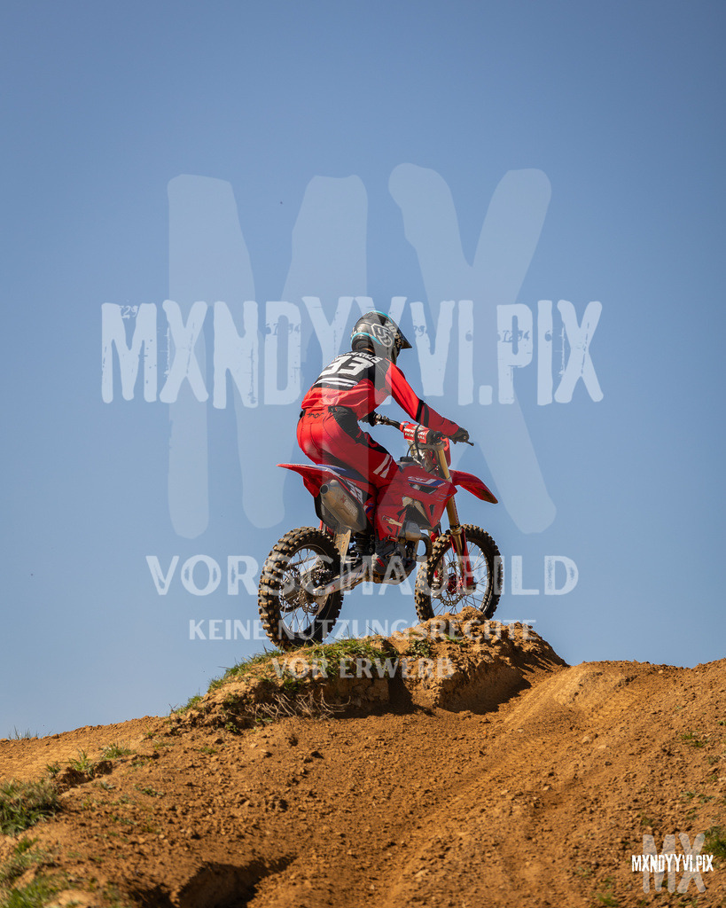 866A3080 | mxndyyvipix