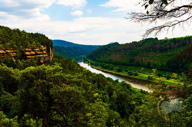 _DSC6037 | Shop für Prints Landschaftsfotografie Sächsische Schweiz Naturfotografie in Thüringen Fotos vom Findlingspark Nochten Kloster Sankt Marienstern Bilder Festung Königstein PanoramaRhododendronpark Kromlau FotogalerSchleswig-Holstein Küstenlandschaften
