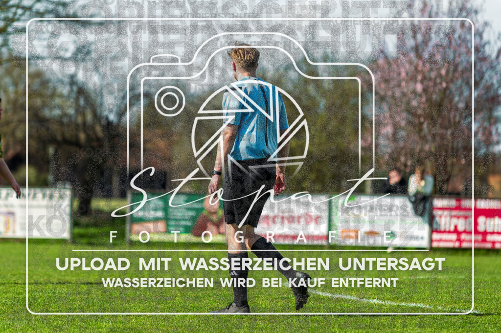 SGFTUS-1044 | Lennart Poppe (Schiedsrichter) beim Damen Kreisliga HK/CE Spiel zwischen SG Fulde und TuS Eversen-Sulze im Fulder Zentralstadion, Fulde (Simon Paul Stopat) - Realisiert mit Pictrs.com