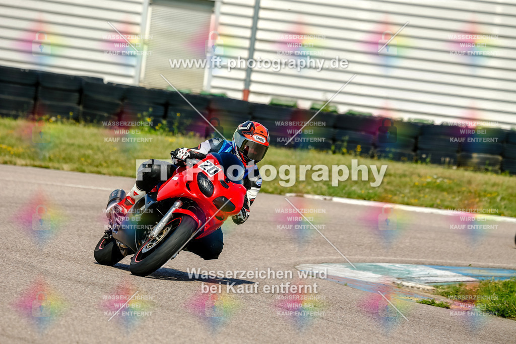 Chambley Juli-0340 | Hier findet Ihr Bilder von Touristenfahrten auf der Nürburgring Nordschleife oder von anderen Veranstaltungen die ich besucht habe. Viel Spass beim Durch Schauen 